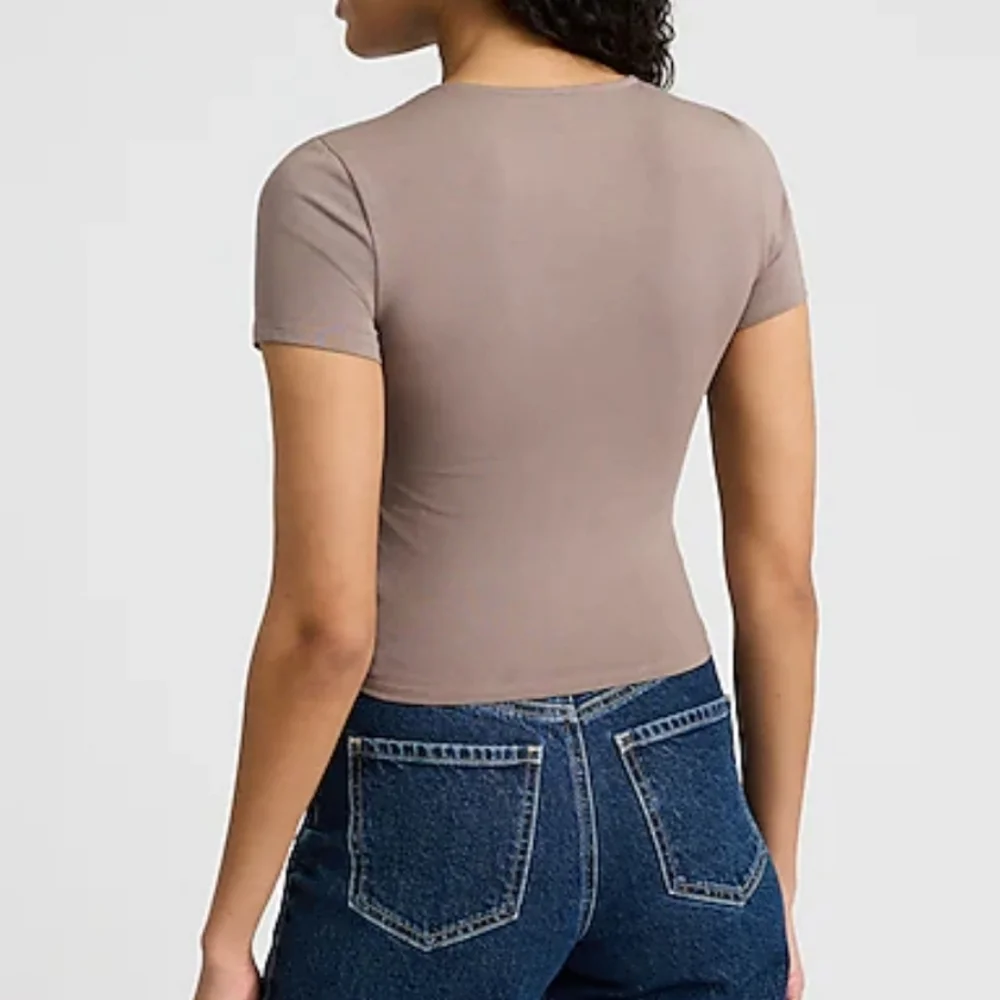 NWT Express Body Contour Stretch Cotton Crew Neck Baby Tee Mushroom Size S - Picture 4 of 11